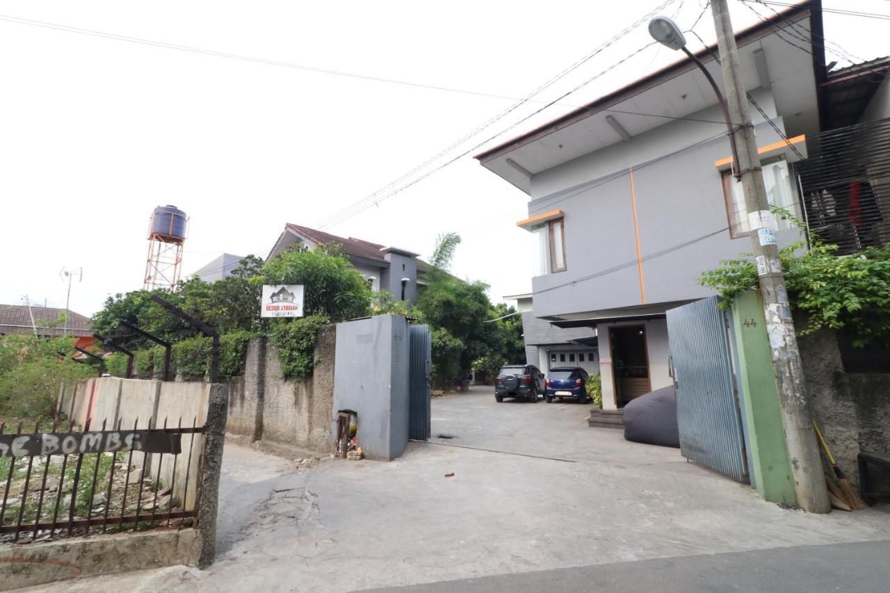 Bedur Homestay Syariah Bekasi Exterior foto