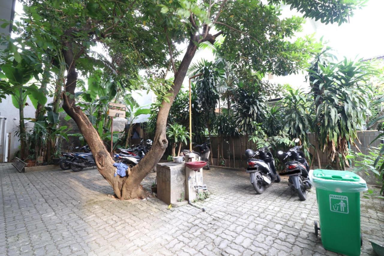 Bedur Homestay Syariah Bekasi Exterior foto