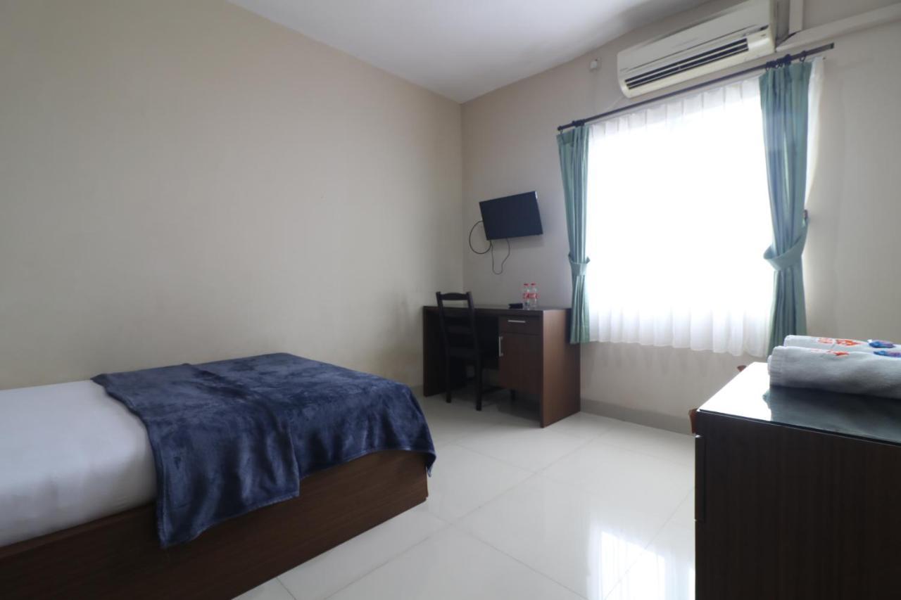 Bedur Homestay Syariah Bekasi Exterior foto